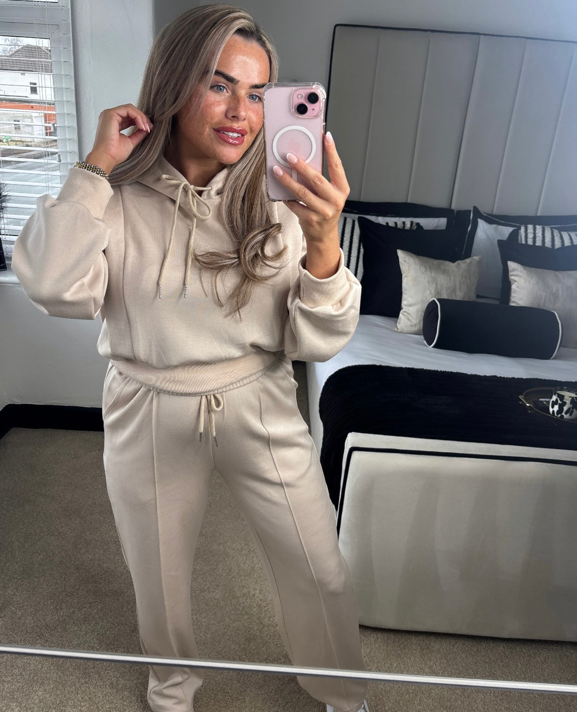 Essential Hooded Lounge Set