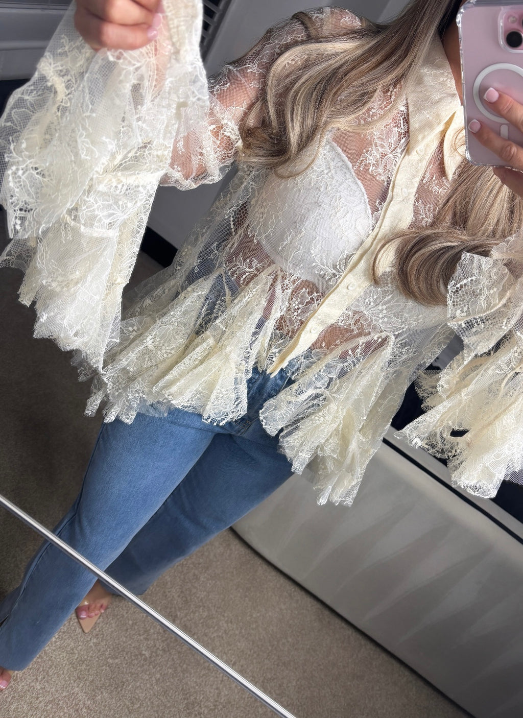 Amélie Lace Ruffle Blouse