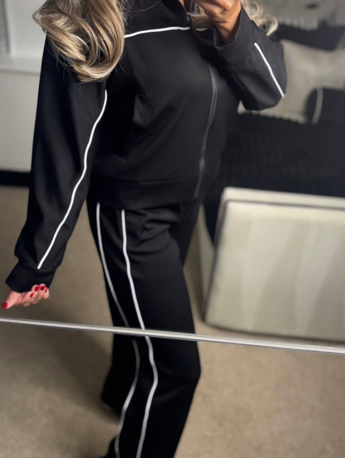 Off-Duty-Edit Tracksuit