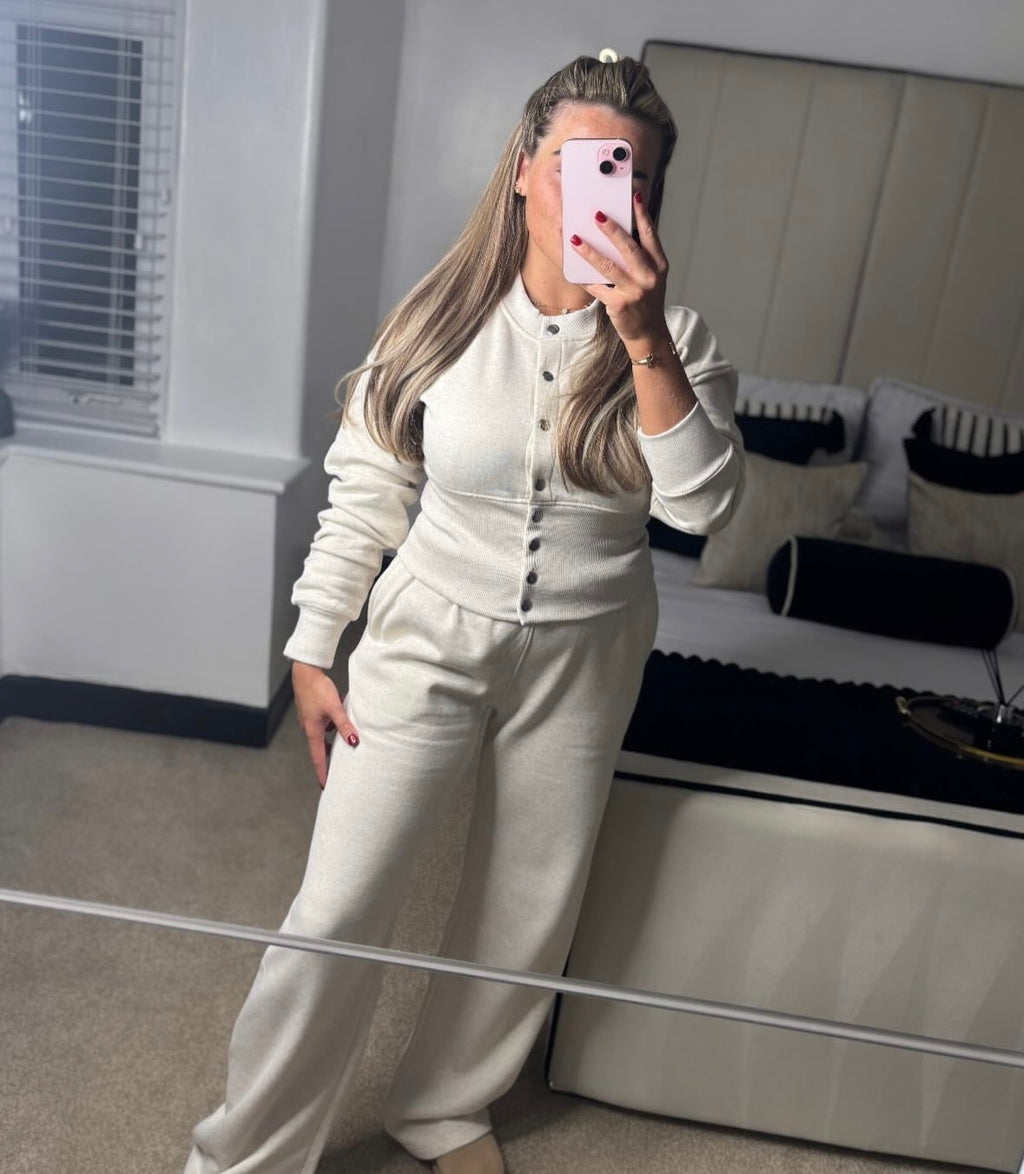 Soft Button Lounge Set