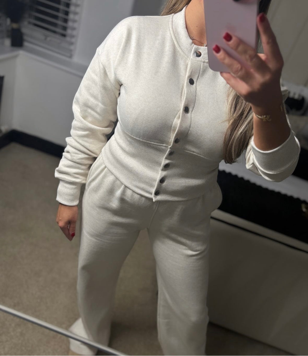 Soft Button Lounge Set